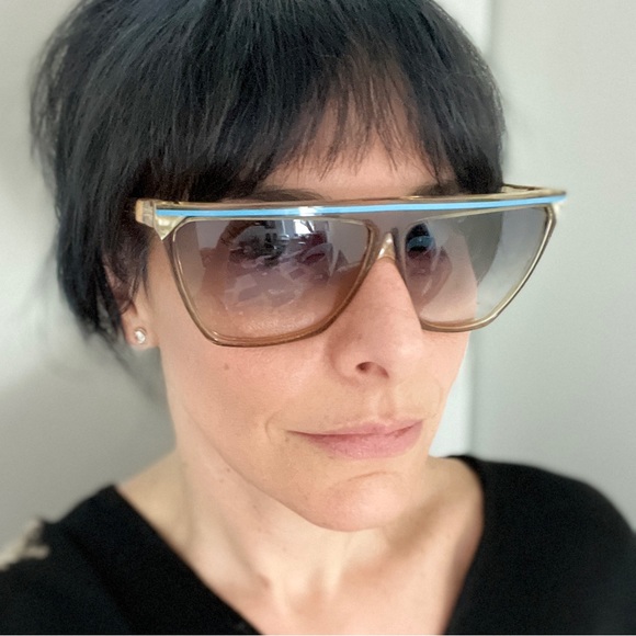 Vintage 80s Wild Fun Laura Biagiotti Sunglasses for Retro Glam - Picture 8 of 10